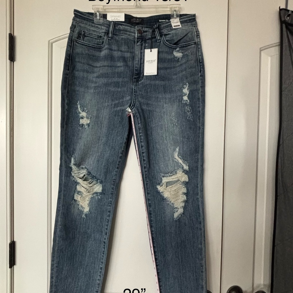 NEW Judy Blue Ripped Denim Boyfriend Jeans